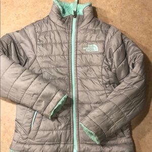 Girl’s Northface winter reversible coat